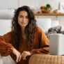 front-view-smiley-woman-with-smart-speaker_23-2149936224 front-view-smiley-woman-with-smart-speaker_23-2149936224